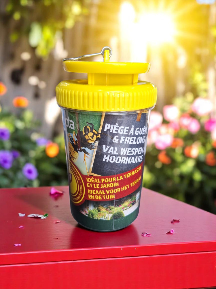 Kit de piège  avec 2x50ml d'attractif guêpes & frelons